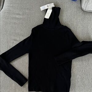Zara Classic Black Turtleneck Sweater